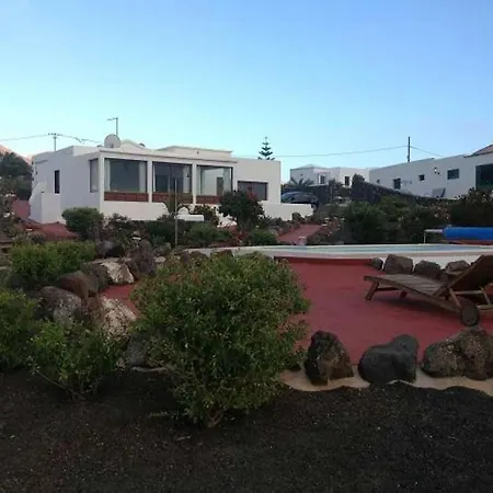 Sleeps 2 Pool Wifi Las Breñas