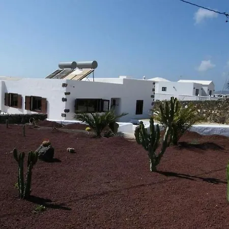 Sleeps 2 Pool Wifi Las Breñas