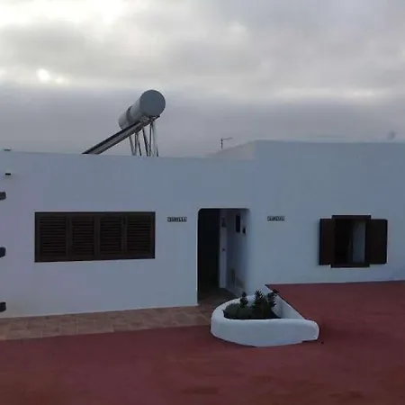 Sleeps 2 Pool Wifi * Las Breñas